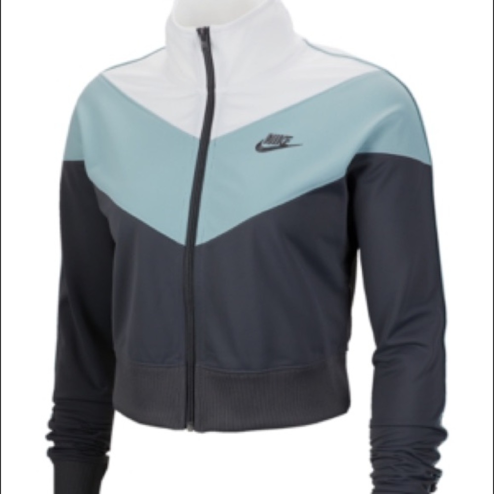 Nike Cropped Jacket